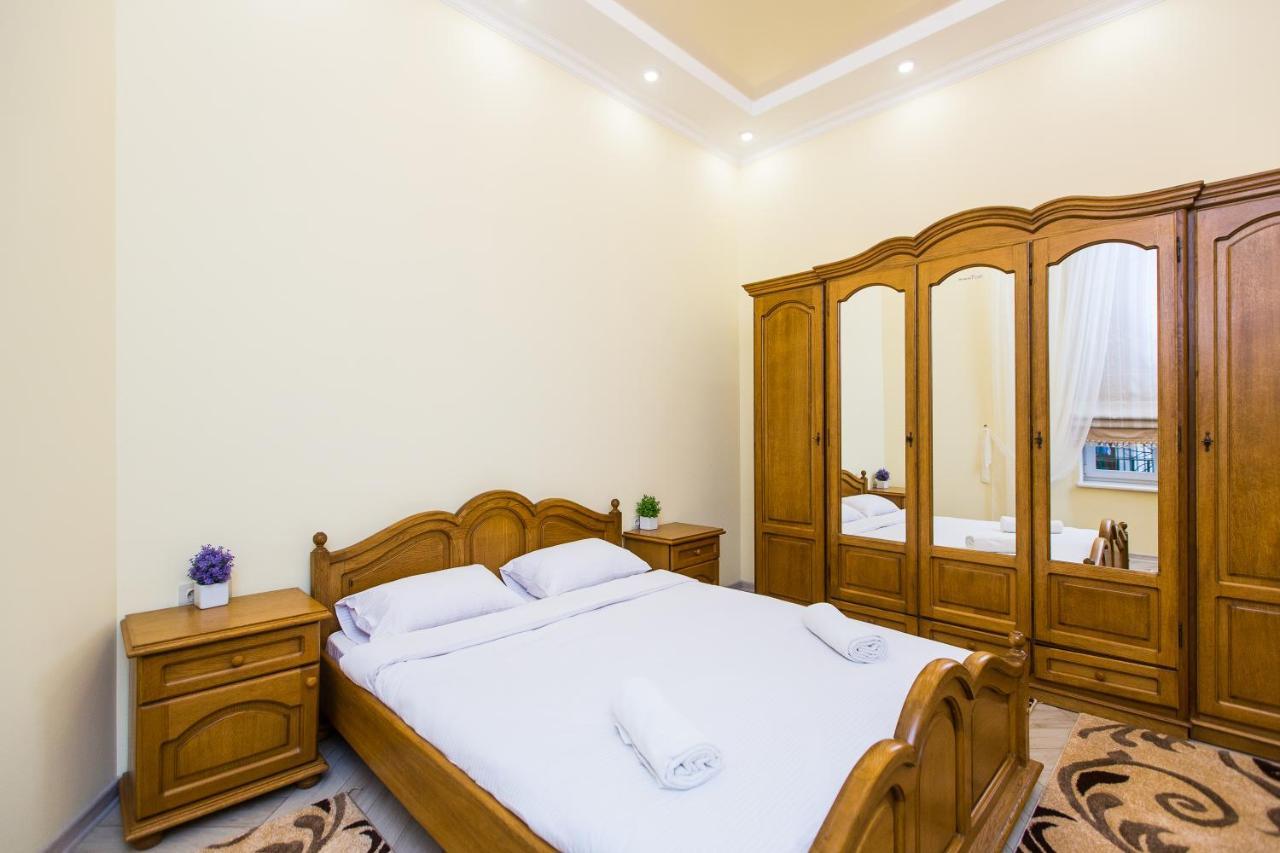 리비프 Avangard On Sholom Aleikhem St 7 Apart 아파트 외부 사진