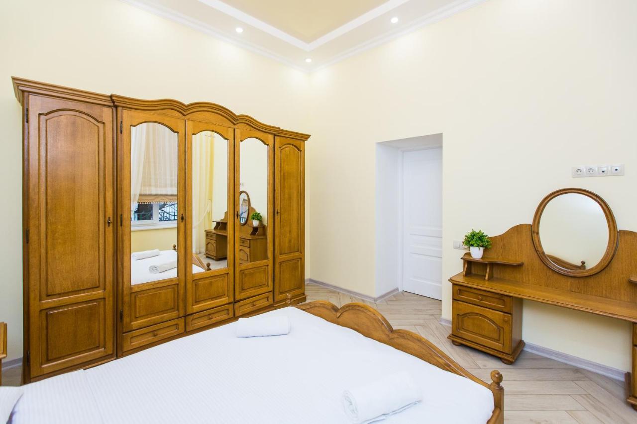 리비프 Avangard On Sholom Aleikhem St 7 Apart 아파트 외부 사진